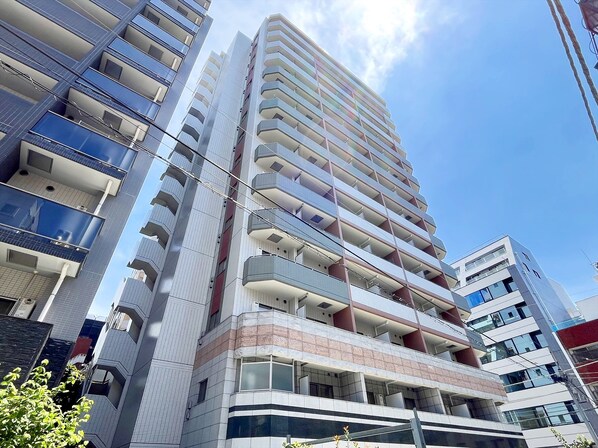 新宿御苑前マンションの物件内観写真